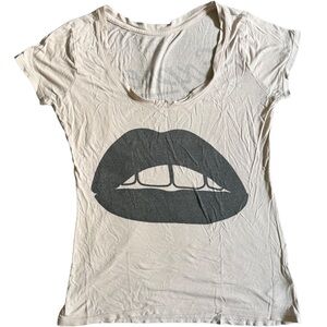 EXPRESS LAS VEGAS GRAY SCOOP NECK GRAPHIC SHORT SLEEVE T-SHIRT SIZE XS